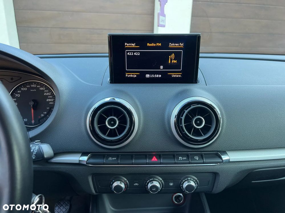 Audi A3 Sportback 1.2 TFSI Ambition - 14