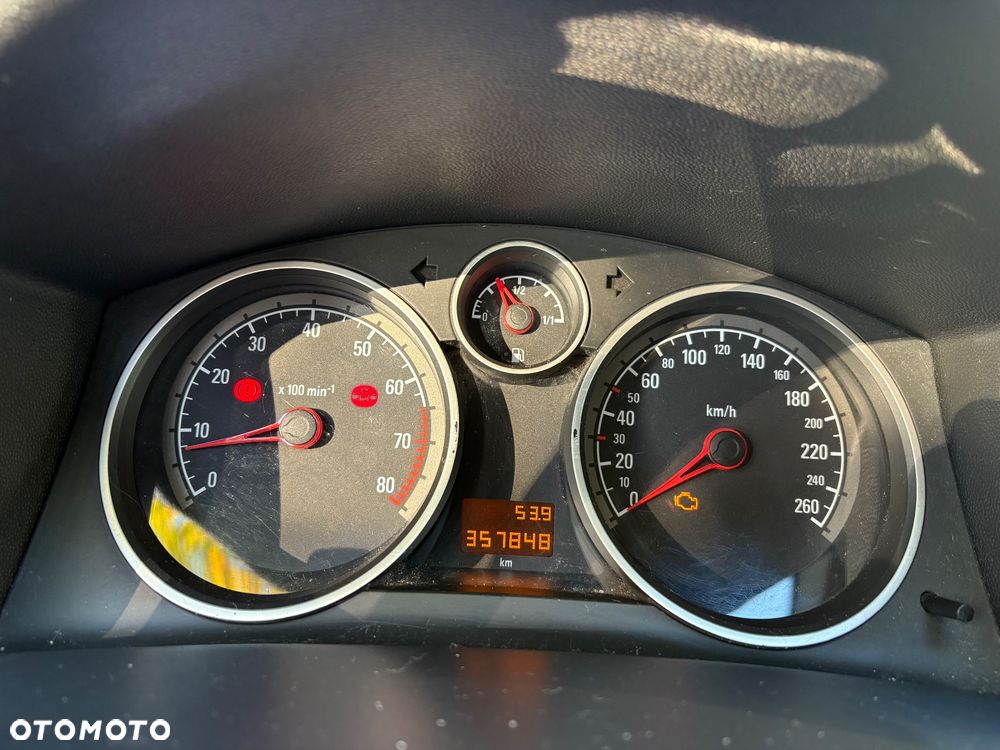 Opel Astra 1.8 Sport - 11
