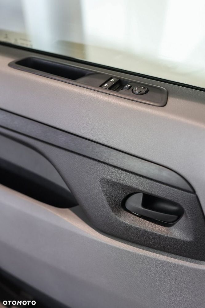 Toyota Proace Verso - 16