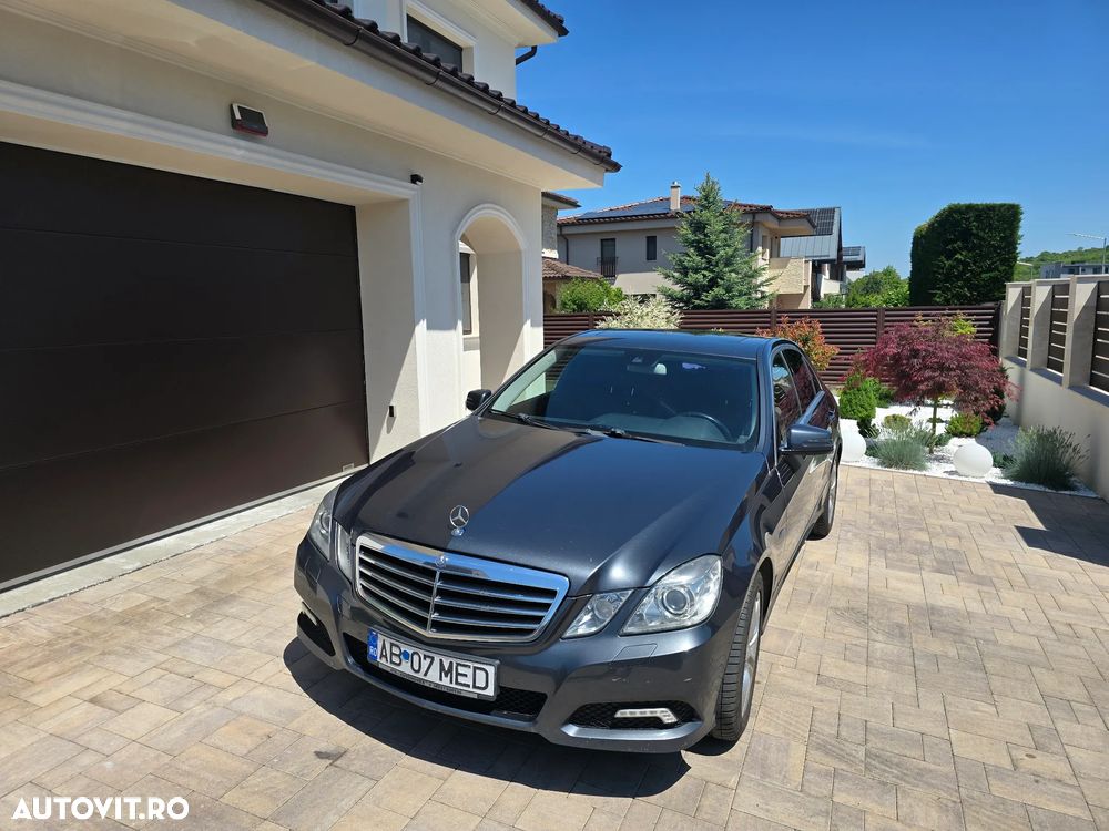 Mercedes-Benz E 220 CDI DPF BlueEFFICIENCY Automatik Avantgarde - 5