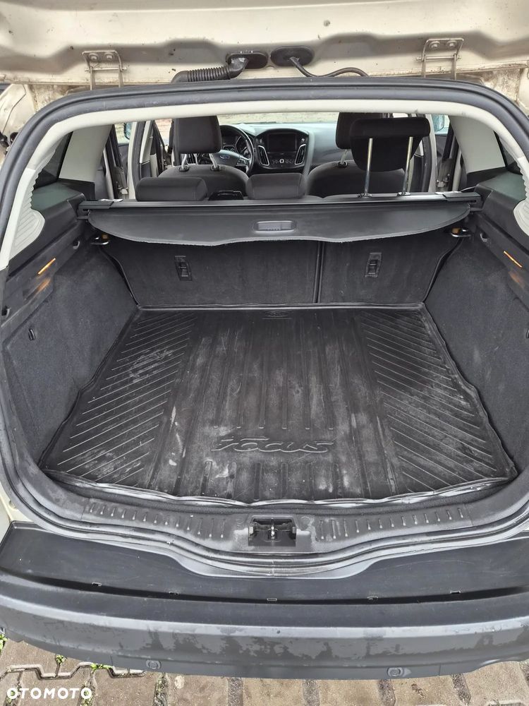 Ford Focus 1.5 EcoBoost Titanium ASS - 27