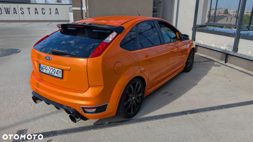 Ford Focus ST - 9