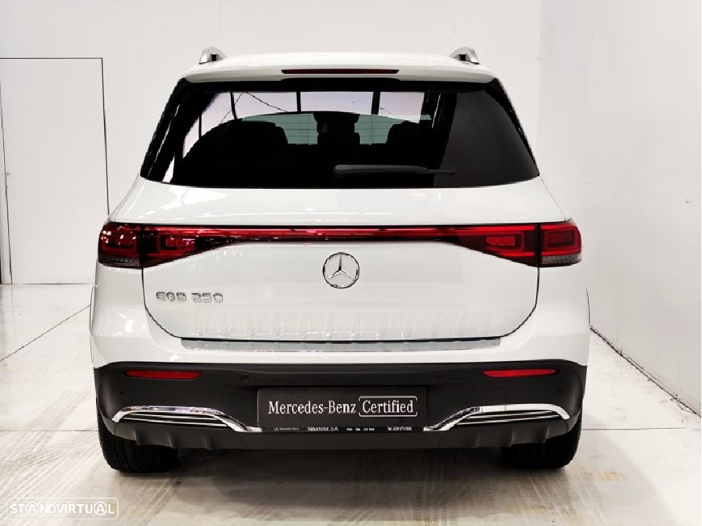 Mercedes-Benz EQB 250 AMG Line - 3