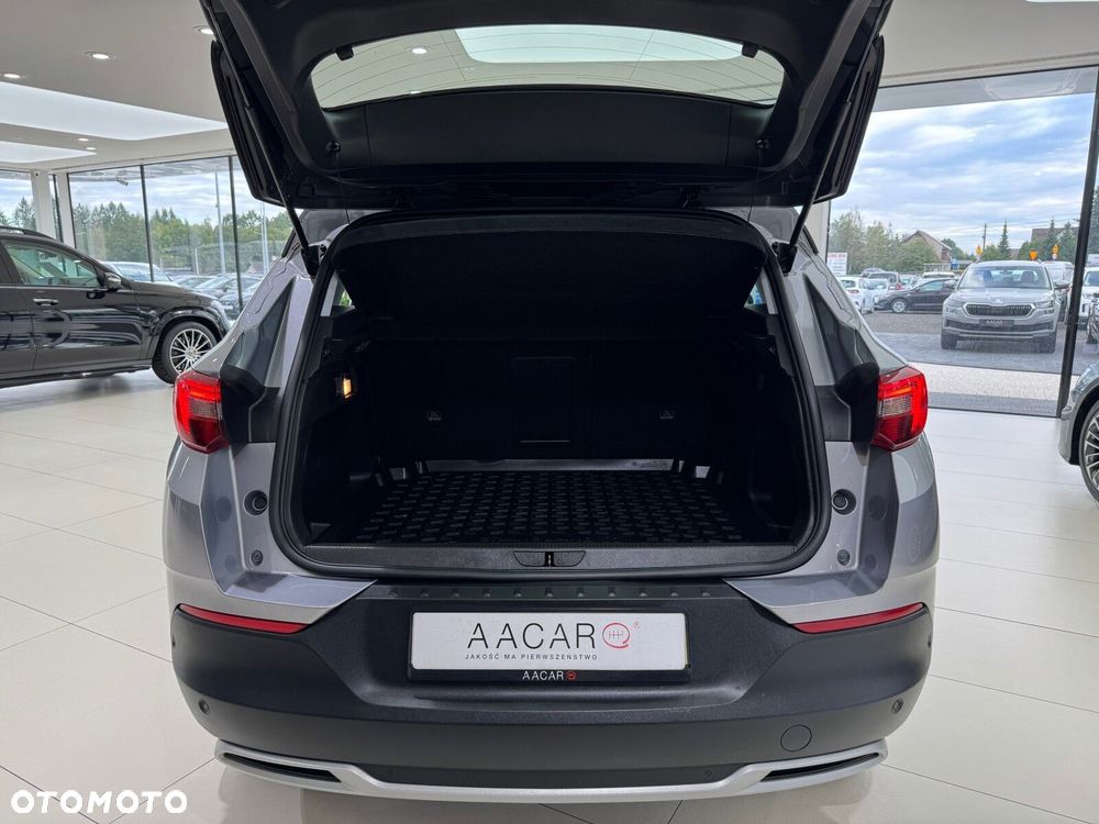 Opel Grandland X - 17