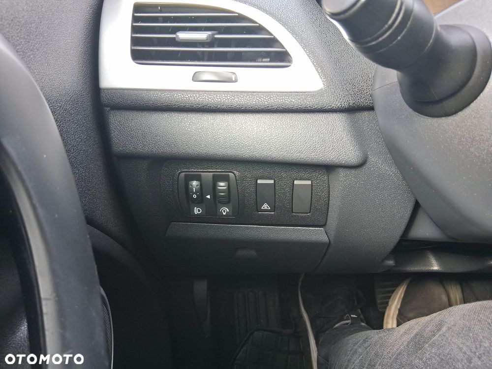 Renault Megane 1.9 dCi FAP Dynamique - 22