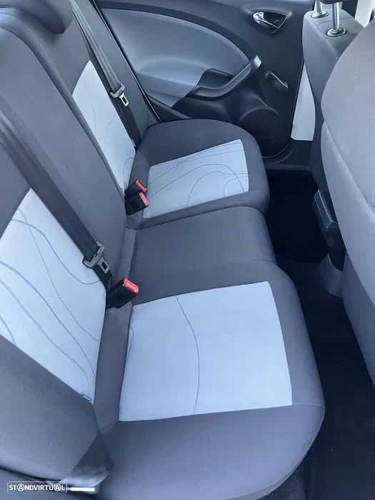 SEAT Ibiza 1.2 TSI 25 Anos - 6