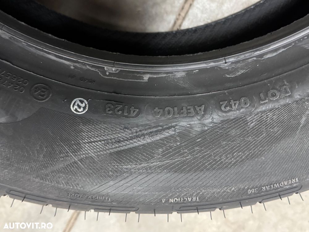 Vând 4 anvelope 195/65/15 vredestein de vară noi - 5