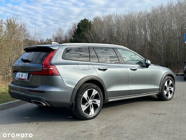Volvo V60 D4 AWD - 14