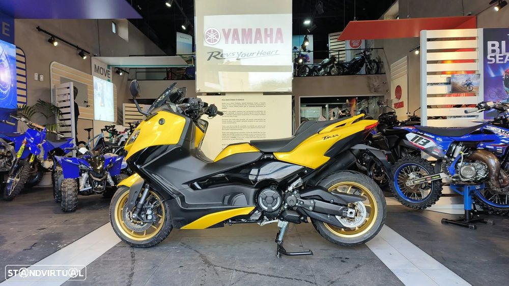 Yamaha TMAX 560 TechMax - 12