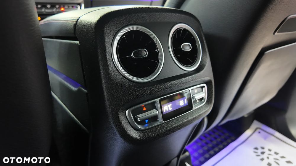 Mercedes-Benz Klasa G 500 9G-TRONIC Exclusive - 32