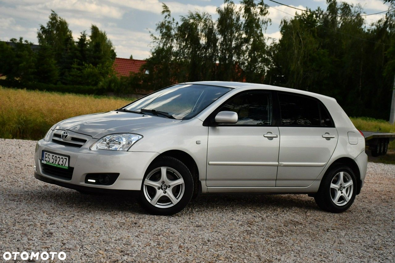 Toyota Corolla - 8