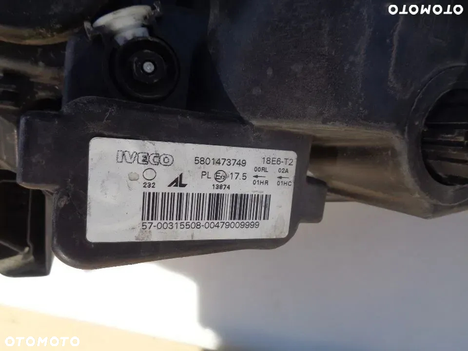 IVECO DAILY LAMPA PRAWY PRZÓD EUROPA 14-17 5801473749 - 3