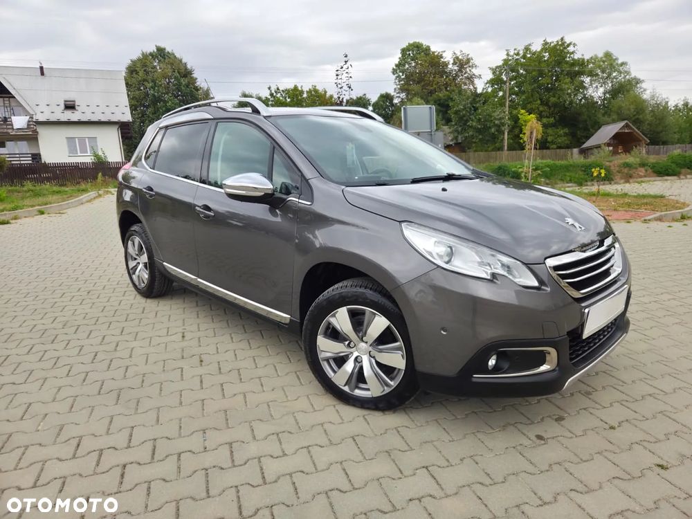 Peugeot 2008 1.6 e-HDi Allure S&S - 3
