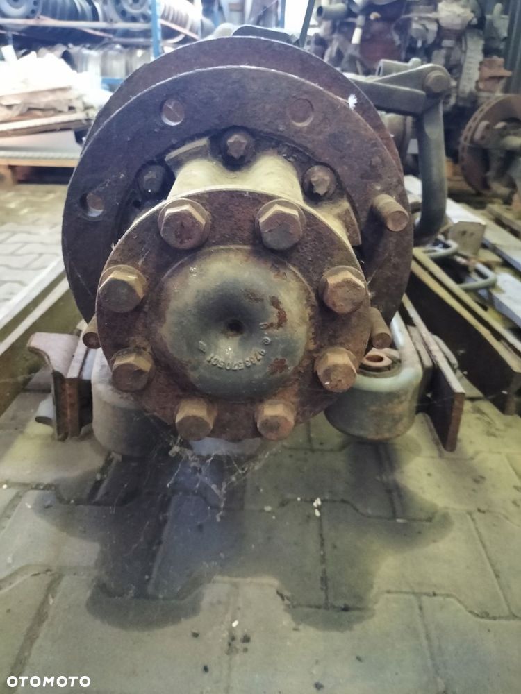 mercedes atego tylny most - 2