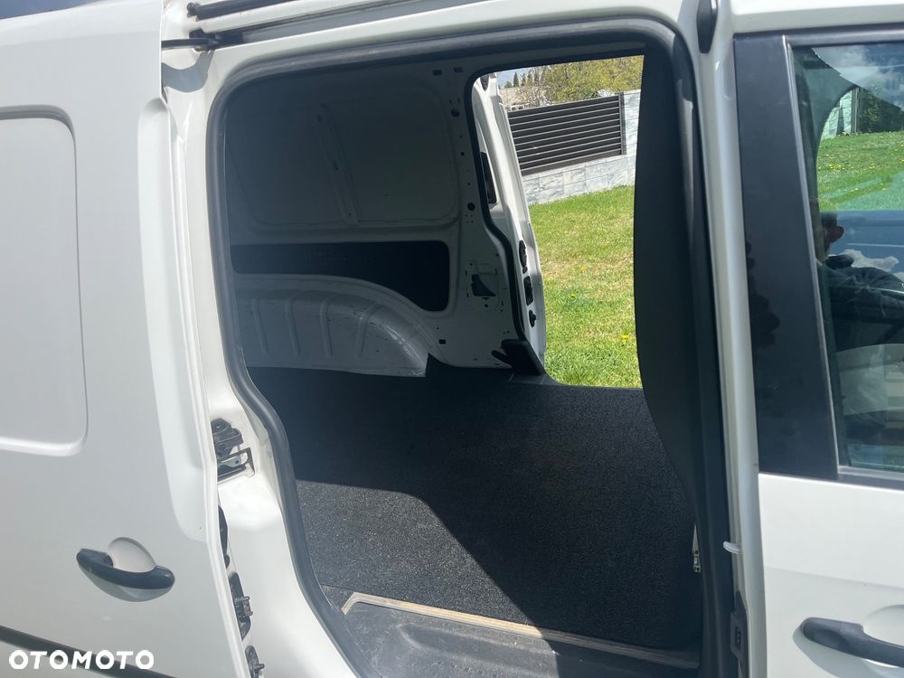 Volkswagen Caddy - 13