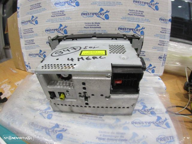 Radios A2098206589 MERCEDES CLK 2 CABRIOLET W209 FASE 2 2007 3.0CDI  225CV 2P CINZA ORIGINAL MF2740 Danificado - 3