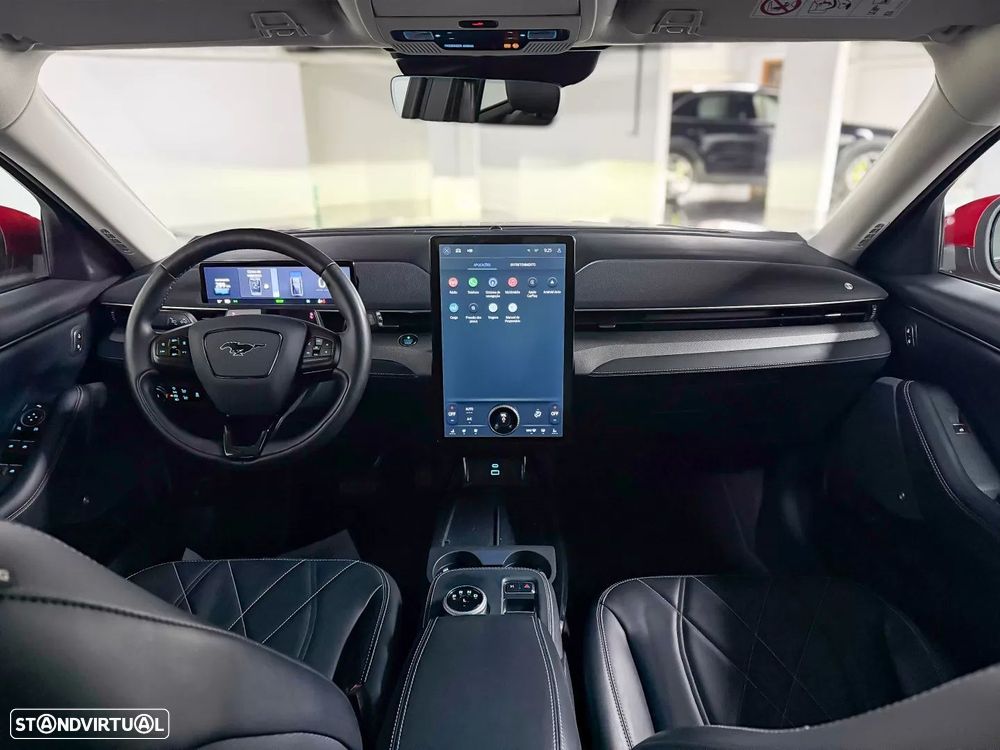 Ford Mustang Mach-E Standard - 4