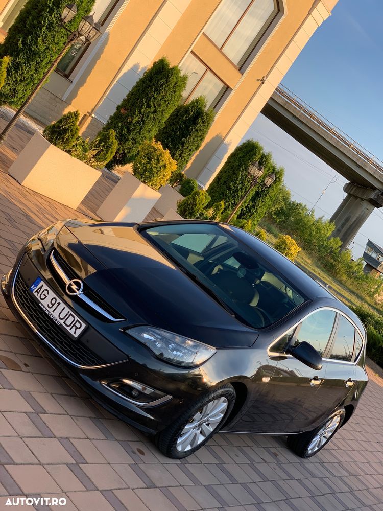 Opel Astra 2.0 CDTI ECOTEC - 4