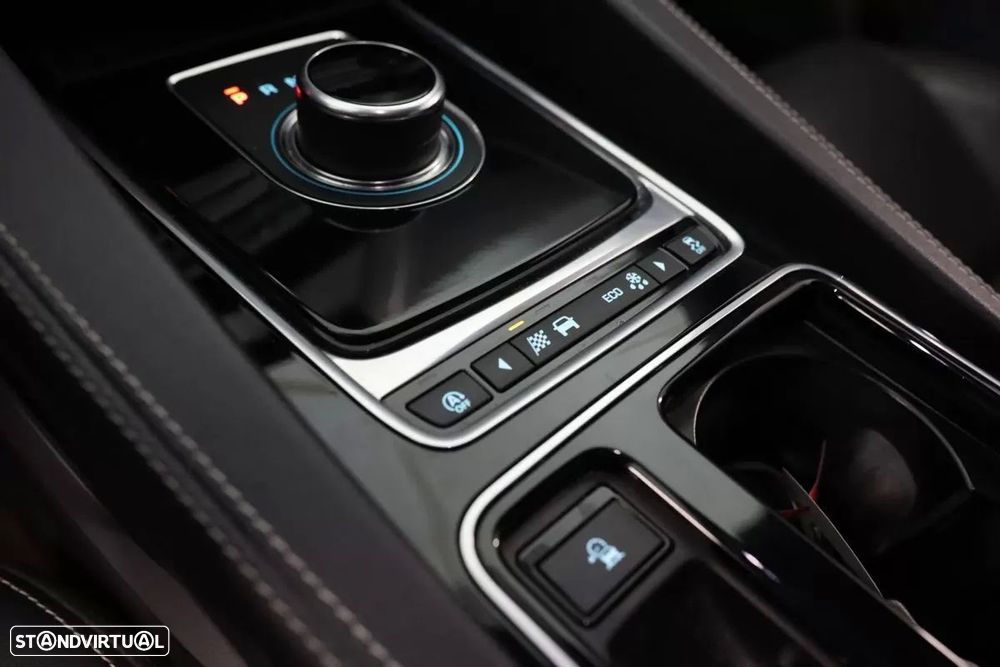 Jaguar F-Pace 25d AWD Aut. R-Sport - 29