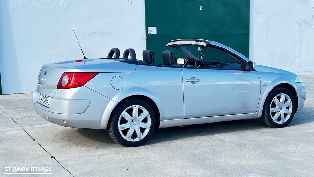 Renault Mégane CC 1.5 dCi Privilège Luxe - 11