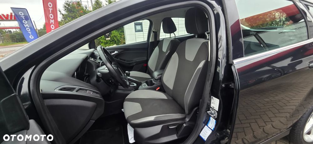 Ford Focus 1.6 EcoBoost Start-Stopp-System Titanium - 32