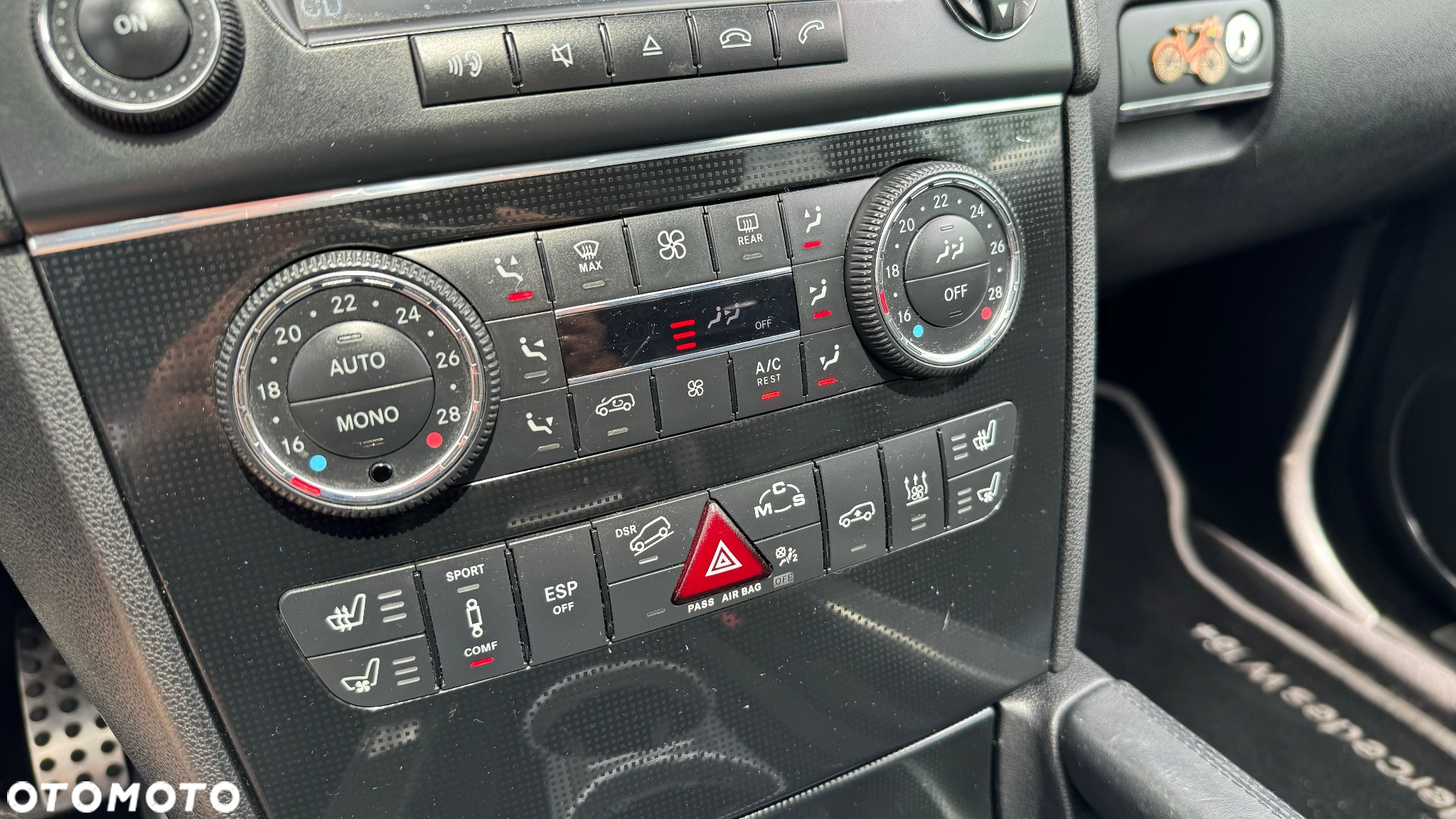 Mercedes-Benz ML 63 AMG 4-Matic - 13