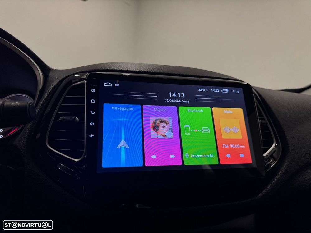 Jeep Compass 2.0 M-Jet Limited Auto - 36