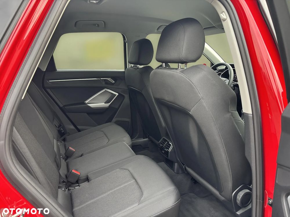 Audi Q3 35 TFSI Advanced S tronic - 11