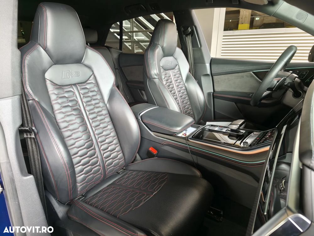 Audi RS Q8 - 9