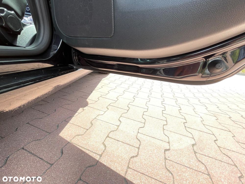 Skoda Octavia 2.0 TDI CR DPF RS - 32
