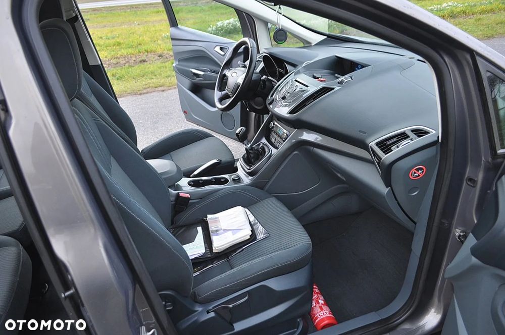 Ford Grand C-MAX 1.6 TDCi Titanium - 20