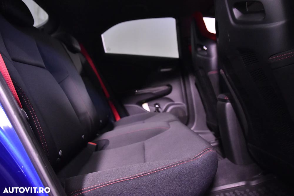 Honda Civic 2.0 VTEC Turbo Type R - 12