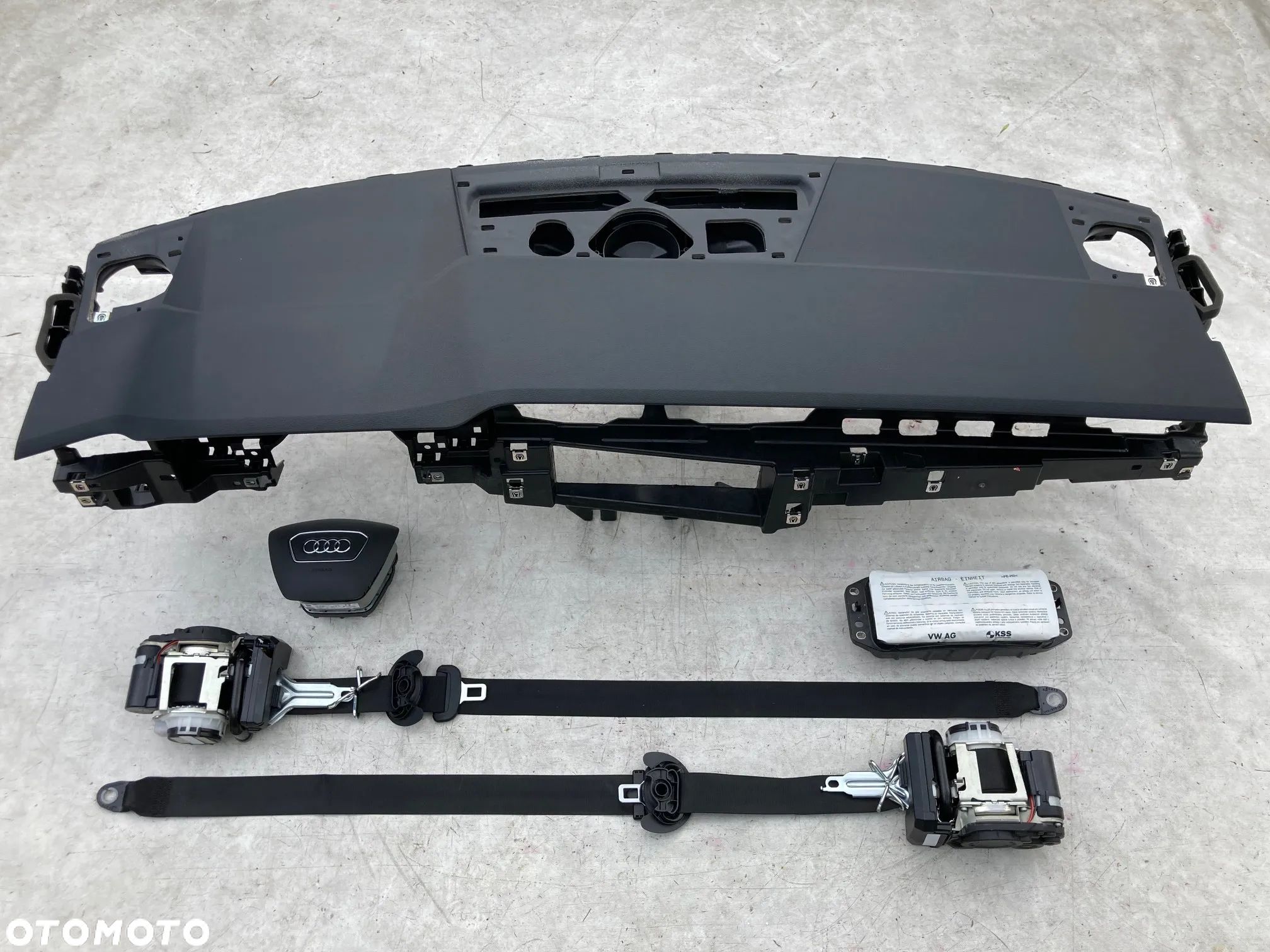 AUDI A6 S6 RS6 C8 A7 S7 RS7 4K DESKA KONSOLA KOKPIT PULPIT PÓŁKA PARAPET DASHBOARD  AIRBAG AIR BAG SRS PODUSZKA POWIETRZNA KIEROWCY PASAŻERA 2x PASY Oryginał  Okazja NOWA NEW NEU NEV - 1