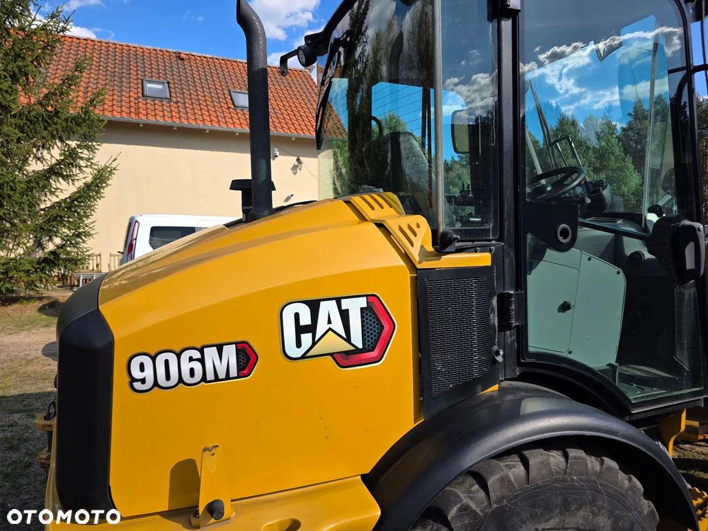 Caterpillar CAT 906 - 16