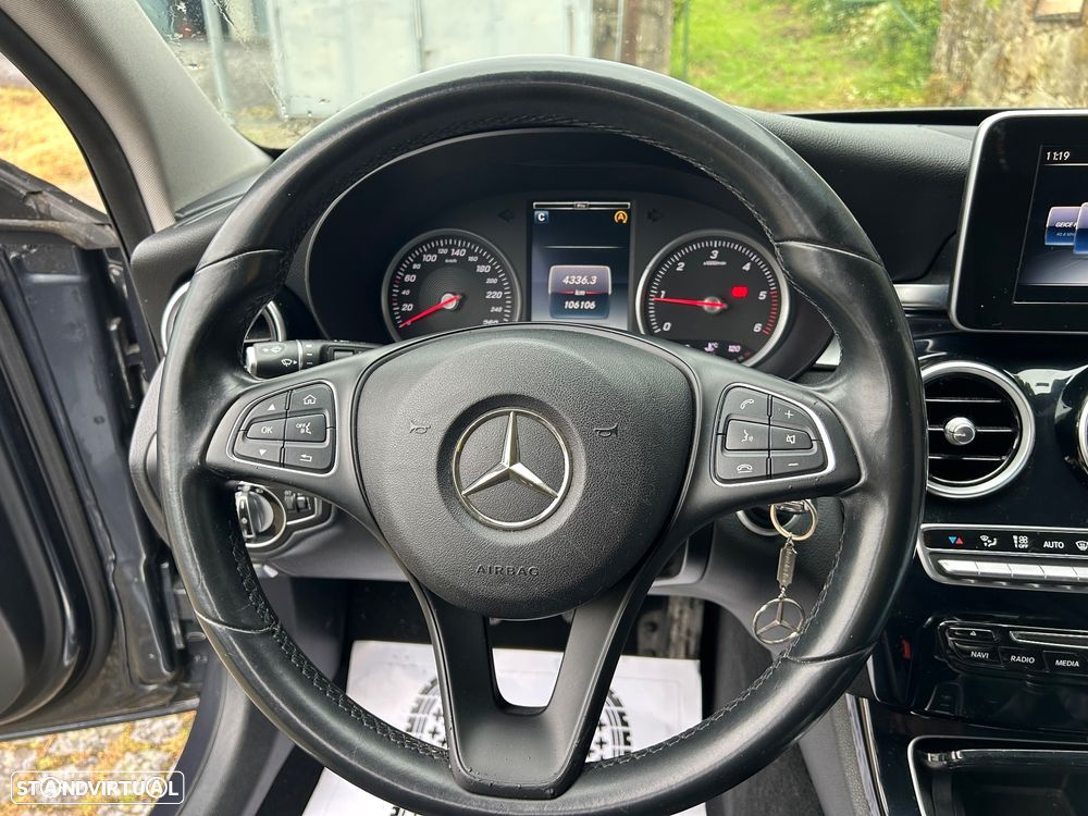 Mercedes-Benz C 200 - 21