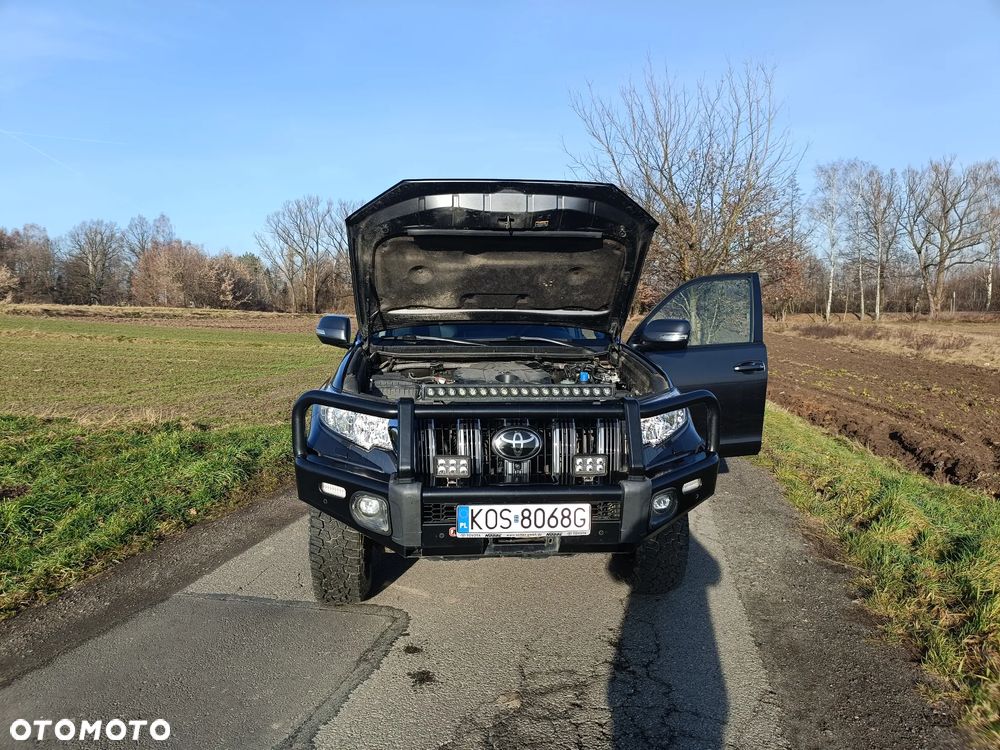 Toyota Land Cruiser LC 2.8 D-4D Prado - 8