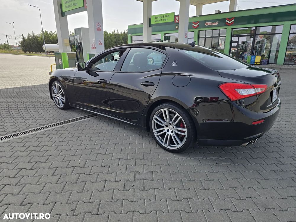 Maserati Ghibli - 4
