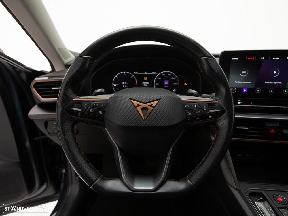Cupra Formentor 1.4 e-Hybrid Base DSG - 17