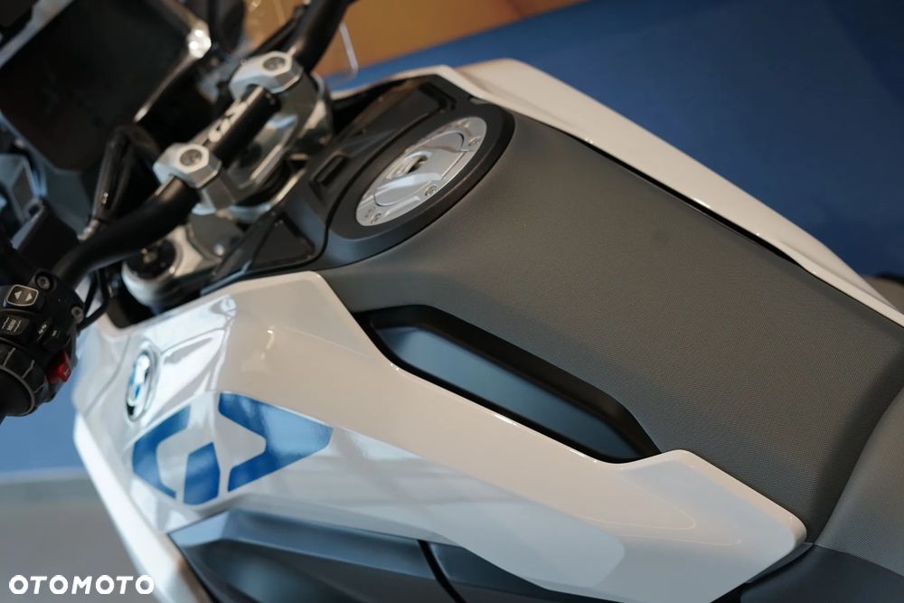 BMW R - 15