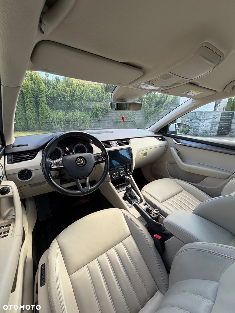 Skoda Octavia 1.6 TDI Drive DSG - 13