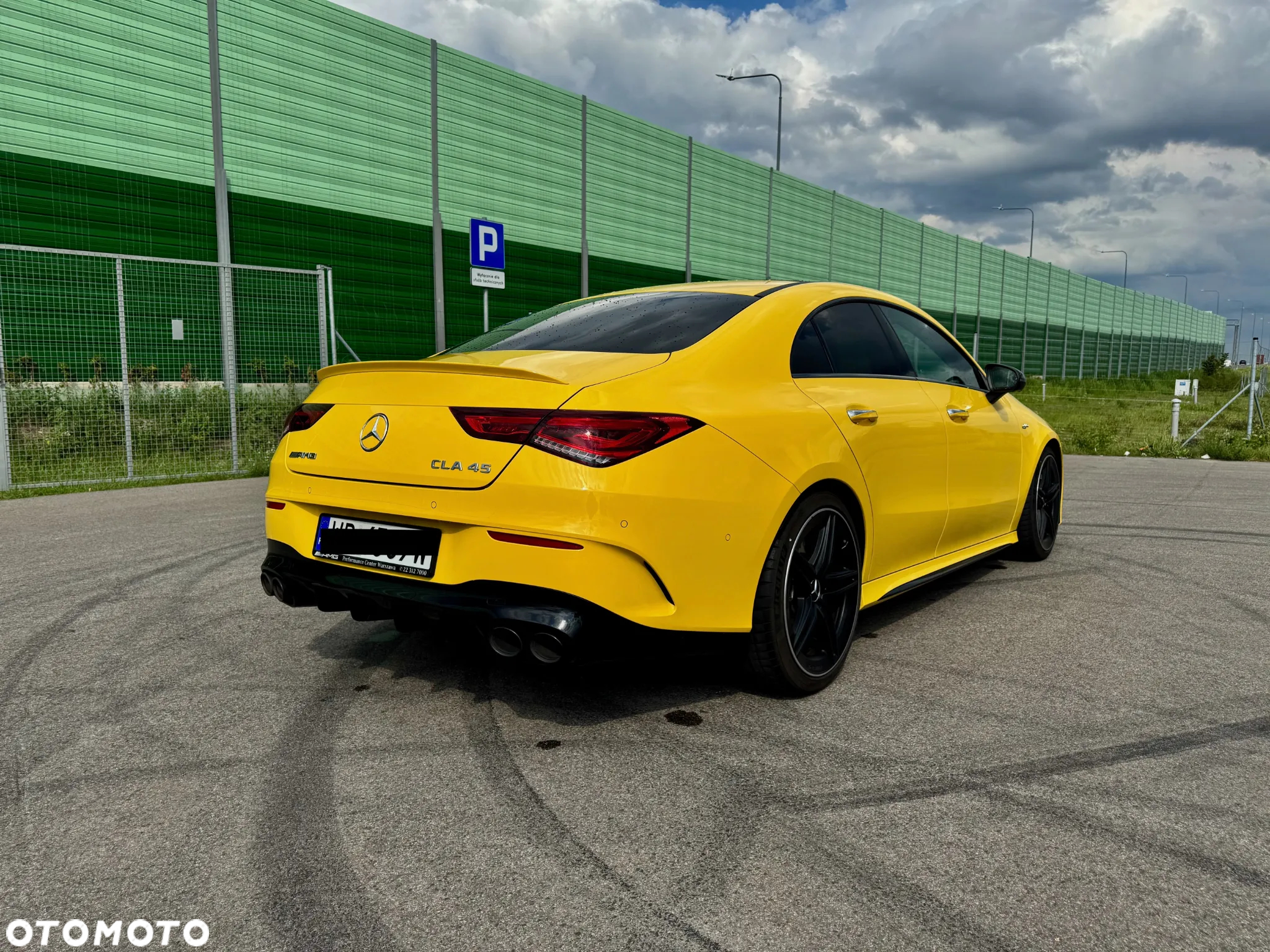 Mercedes-Benz CLA AMG 45 4-Matic 8G-DCT - 3