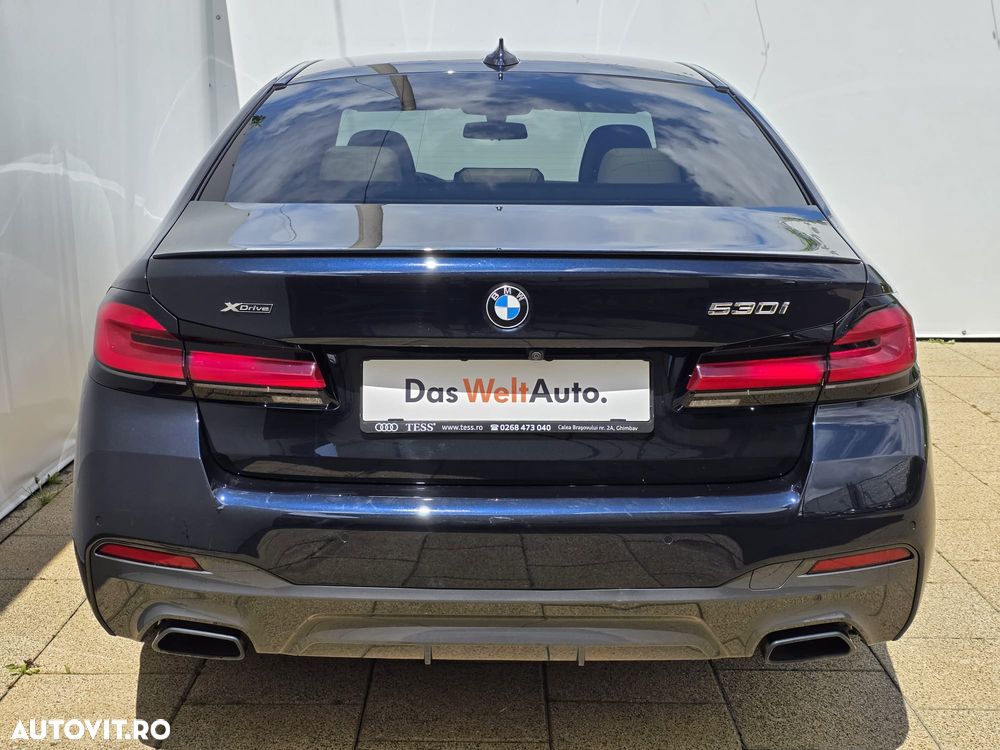 BMW Seria 5 530i xDrive AT MHEV - 5