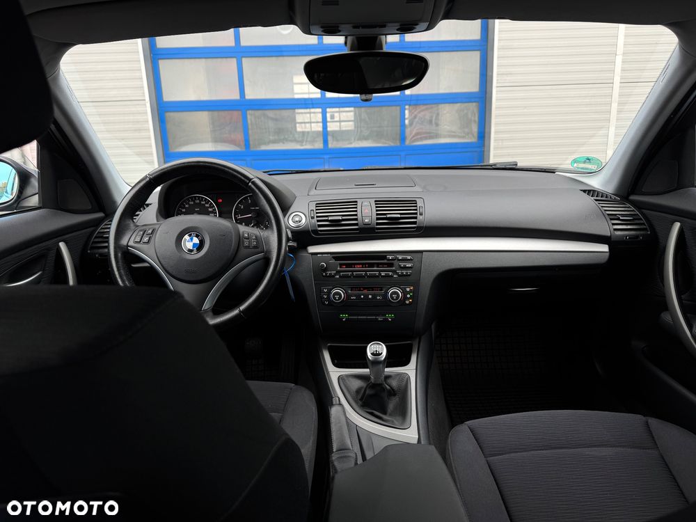 BMW Seria 1 116i - 19