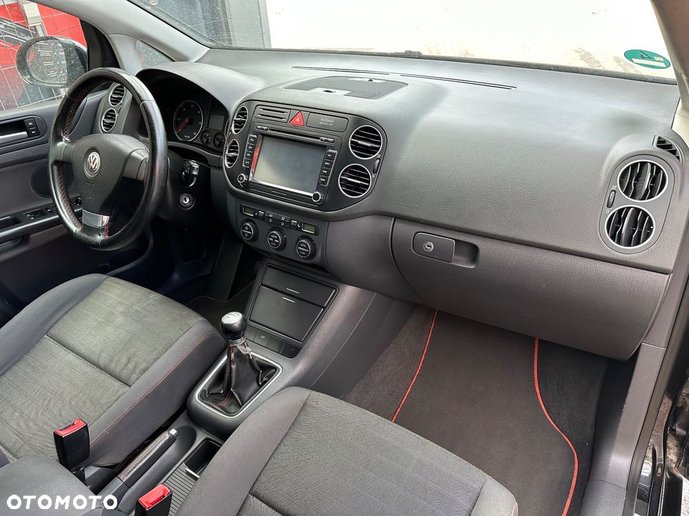 Volkswagen Golf Plus - 13