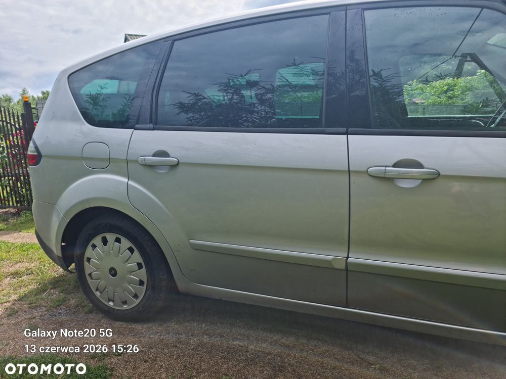 Ford S-Max - 8