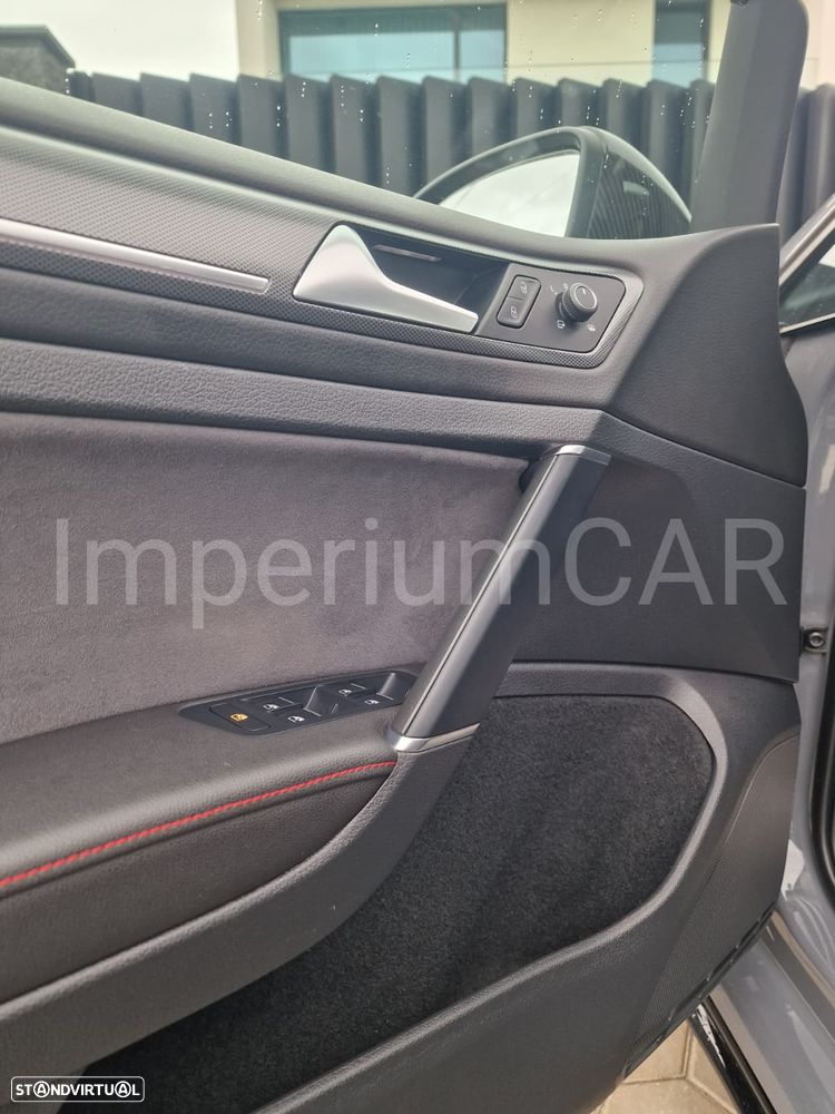 VW Golf 2.0 TSI GTi TCR DSG - 12