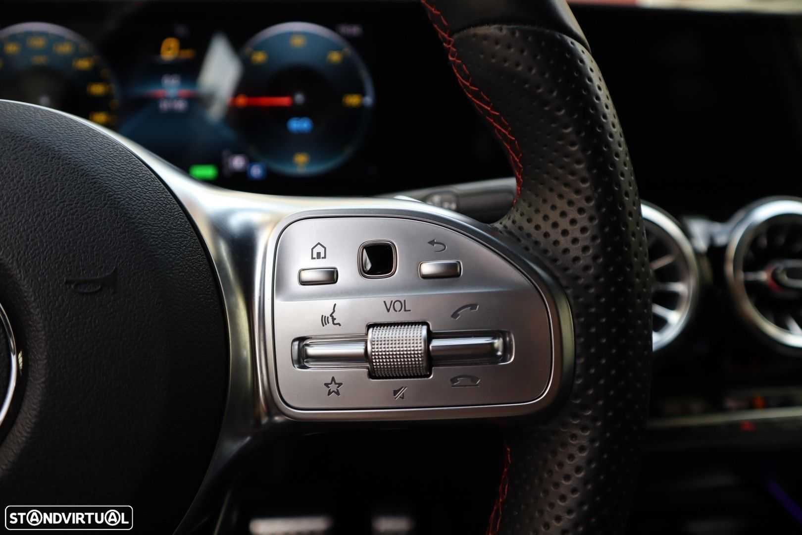 Mercedes-Benz EQA 250 AMG Line - 37