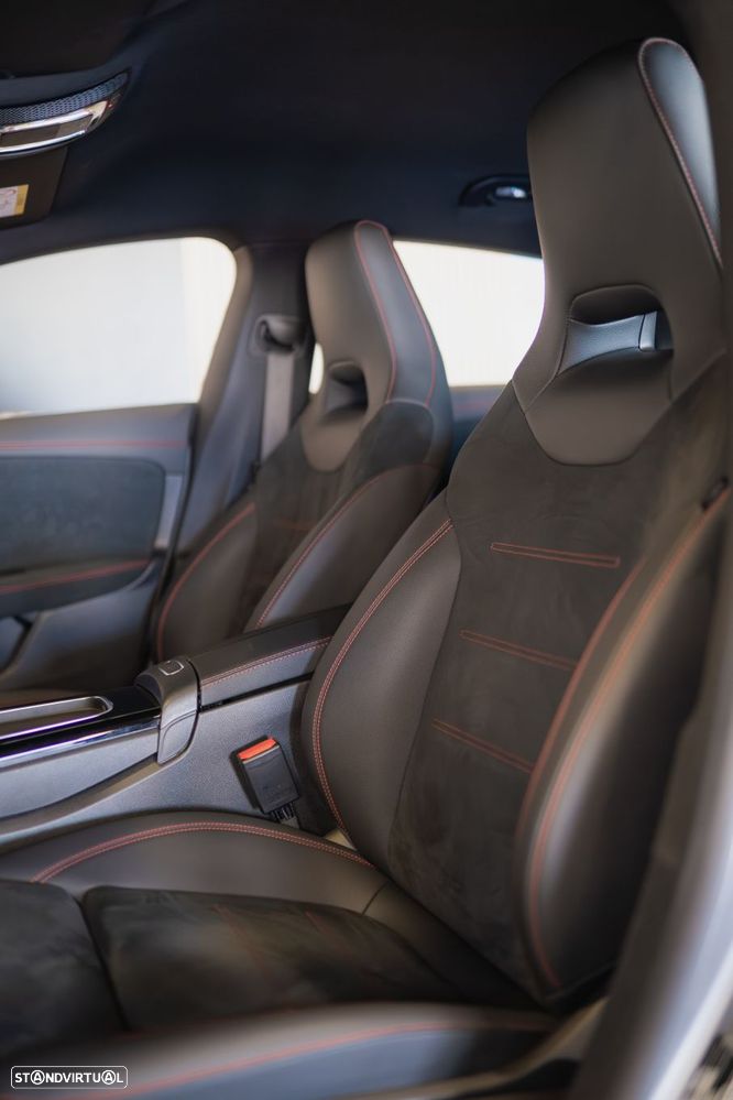 Mercedes-Benz CLA 250 e Shooting Brake AMG Line - 4