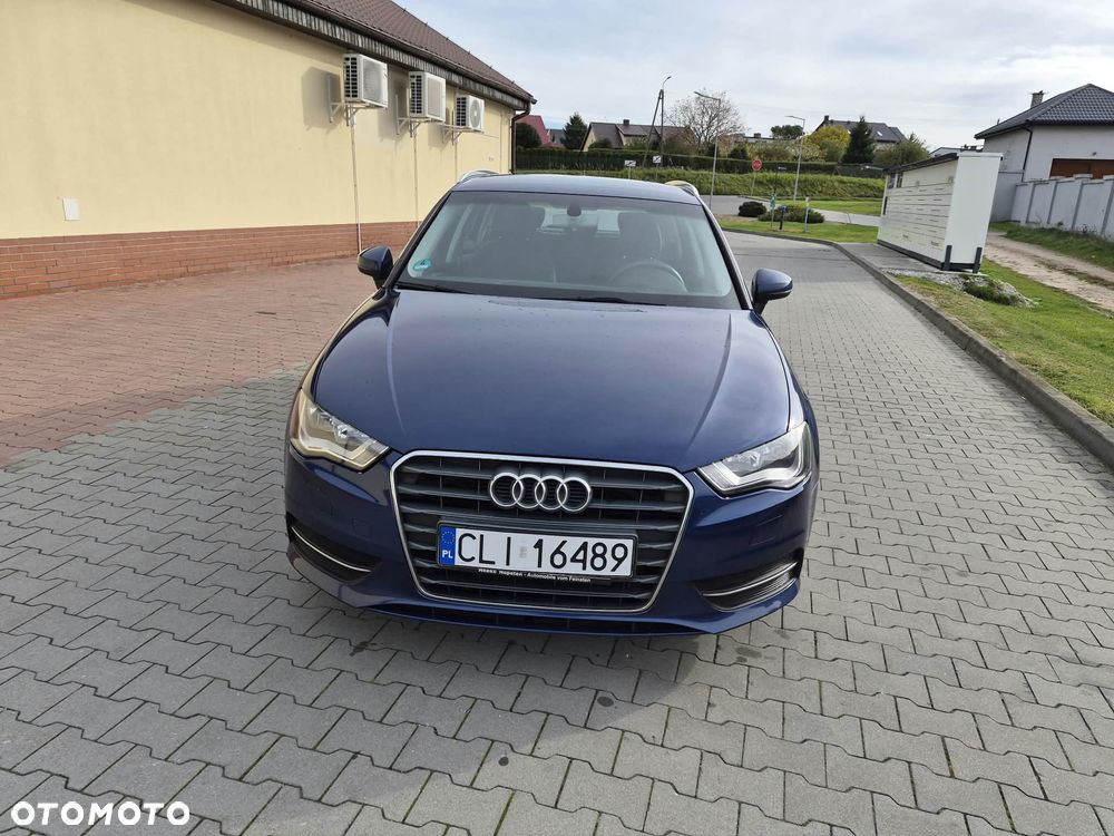 Audi A3 Sportback - 4