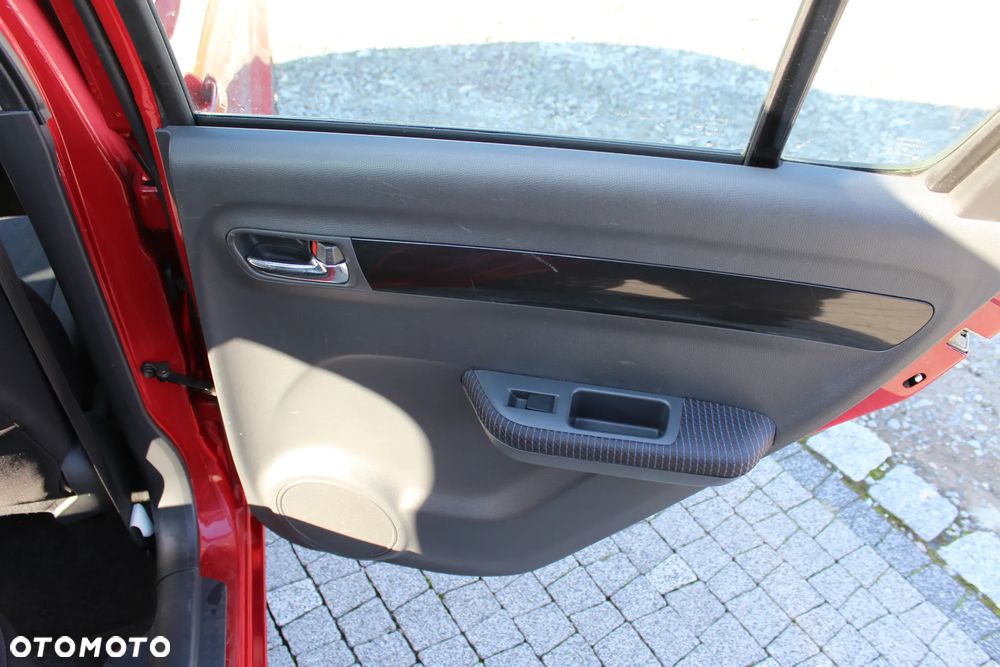 Suzuki Swift 1.3 Comfort - 20